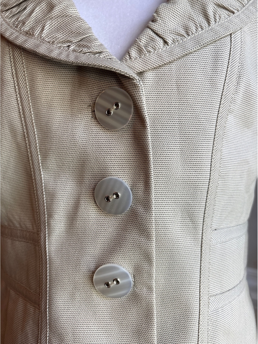 WHBM Ruffle Collar Jacket 8 - Picture 4 of 9